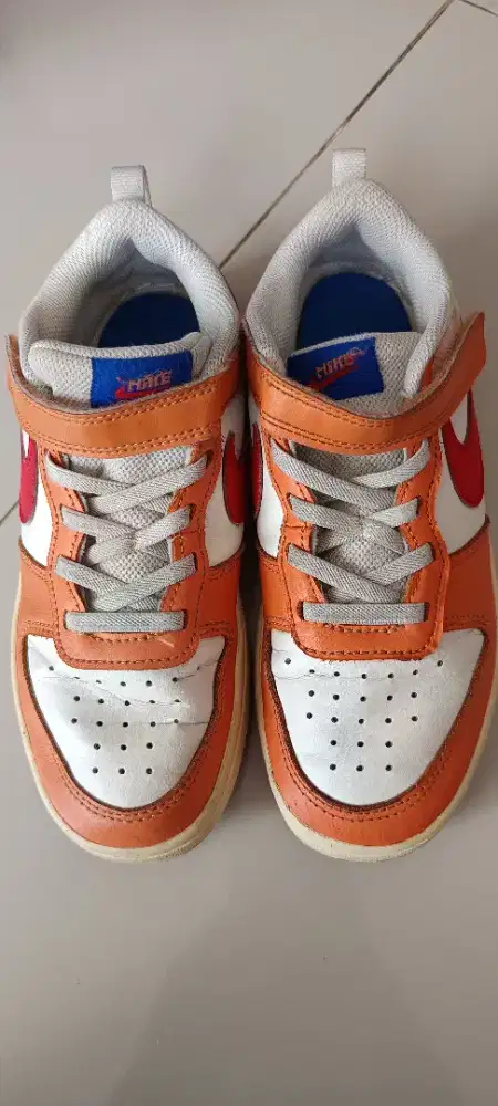 NIKE SEPATU ANAK UKURAN EUR 35