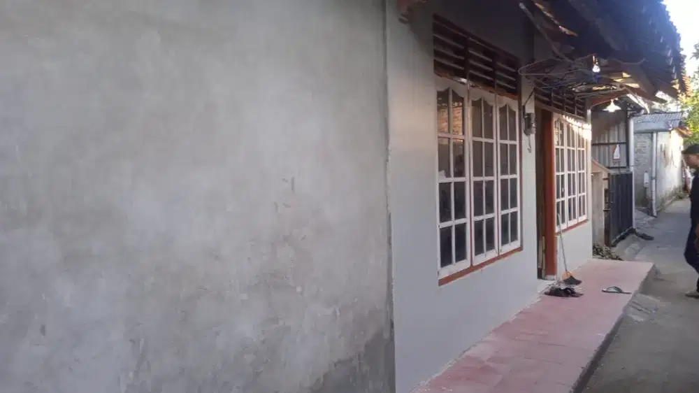 RUMAH KONTRAKAN MURAH