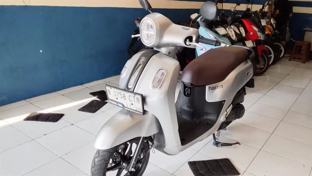 YAMAHA FAZZIO LUX 2023 ISTIMEWA