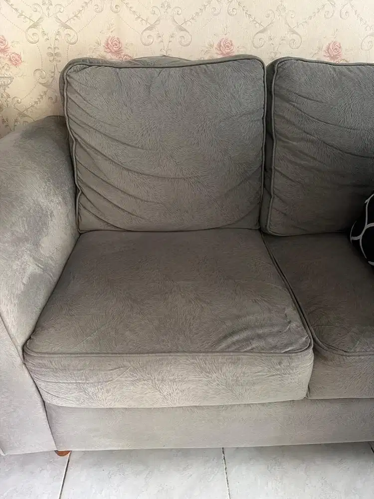 Sofa 2 sitter+ mini bangku