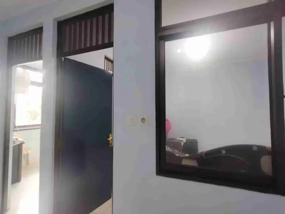 Dijual Rumah 2 Lantai Kencana Loka BSD 3 kamar