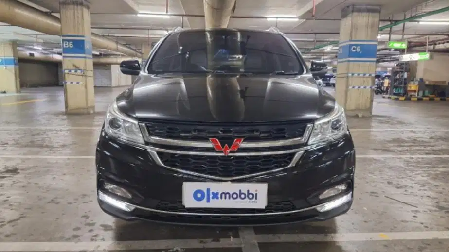 Wuling Cortez 1.5 CT L Bensin-AT 2019