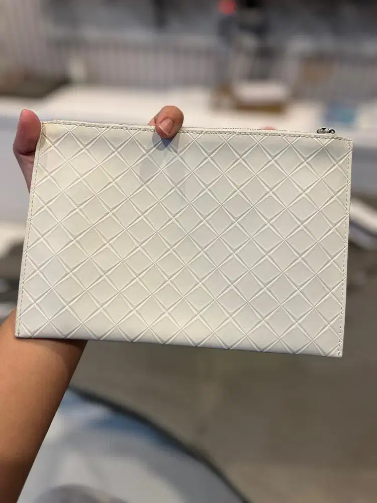 Clutch Botega White Original