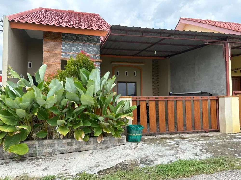 Rumah Cantik Siap Huni Tegalasri Karanganyar Lingkungan Nyaman