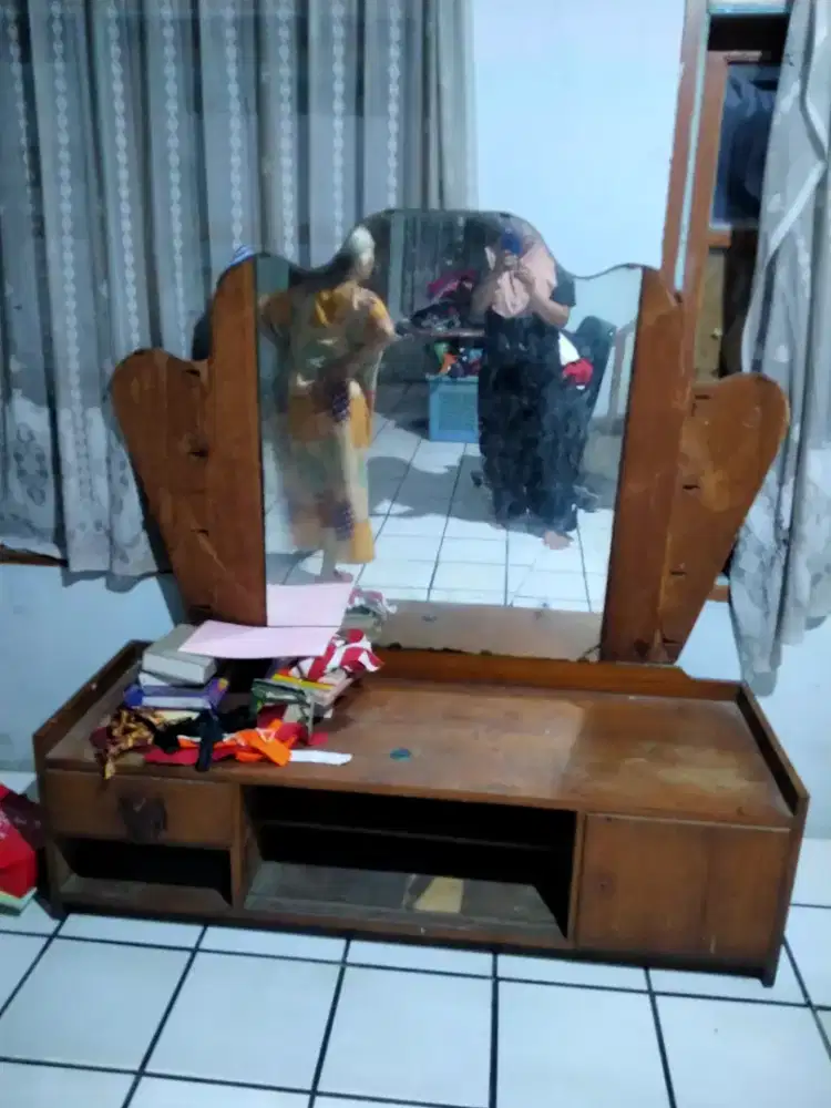 Forniture jati tua asli