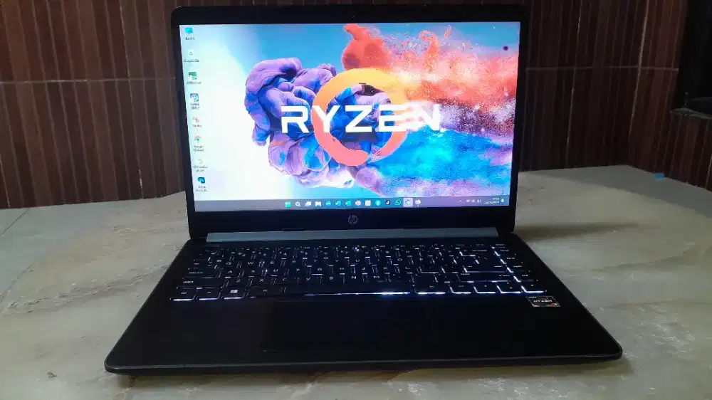 Laptop HP 245 G7 AMD Ryzen 3 Ram 8GBssd128GBHDD500GBBacklight Radeon