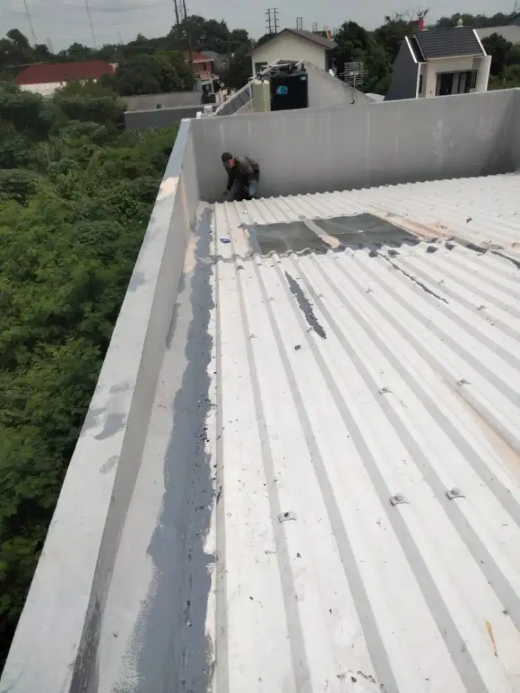 Tukang atap bocor dan renovasi terdekat