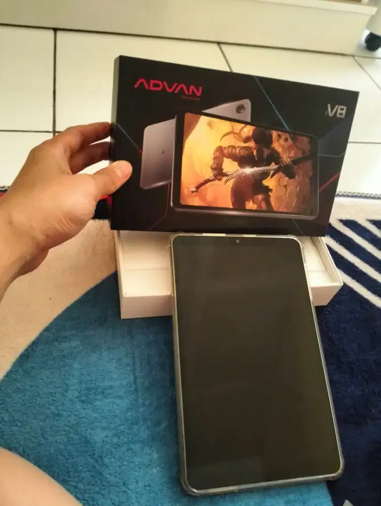 Advan V8 8/128 Mulus