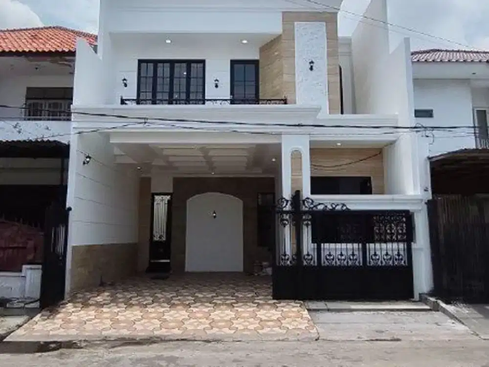 Rumah Babatan Pantai New Klasik Bagus Dekat Mulyosari Kenjeran