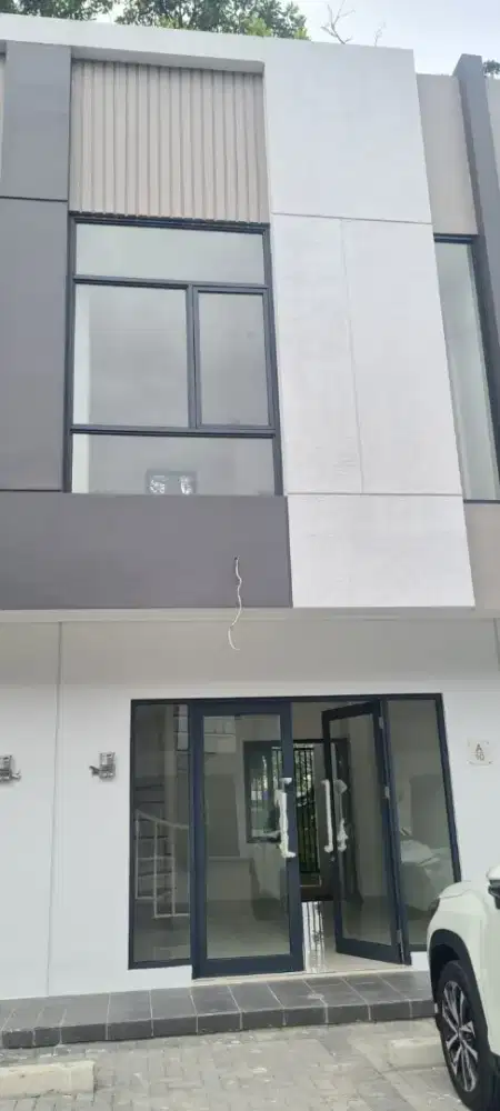 RUKO SIAP BISNIS GOLDRN MADRID BSD DKT TOL BINTARO JAKARTA