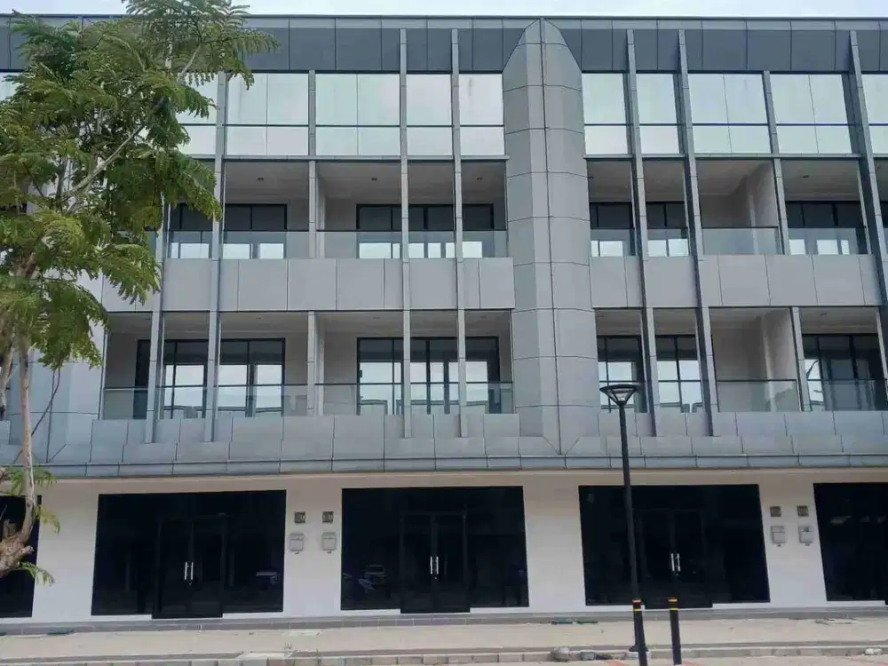 Ruko brand new Pik 2 siap pakai hadap jalan raya