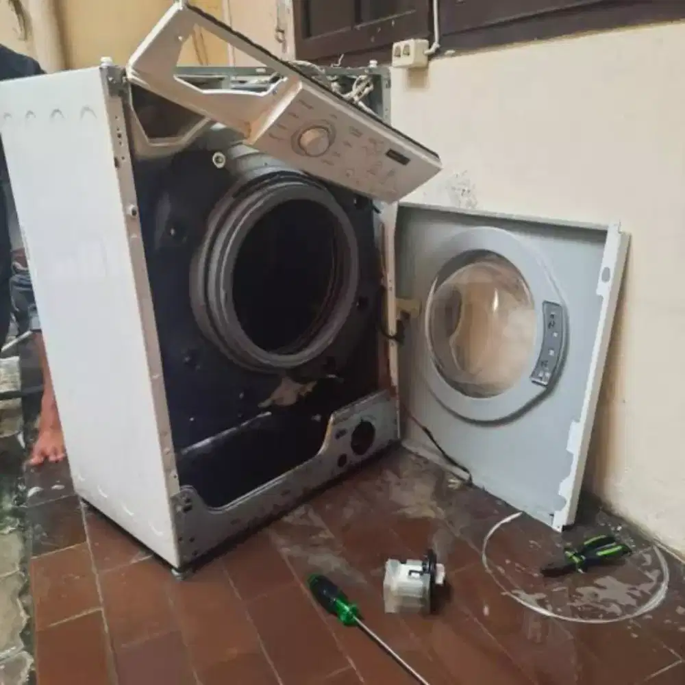 Service mesin cuci kulkas dispenser freezer showcase kompor panggilan