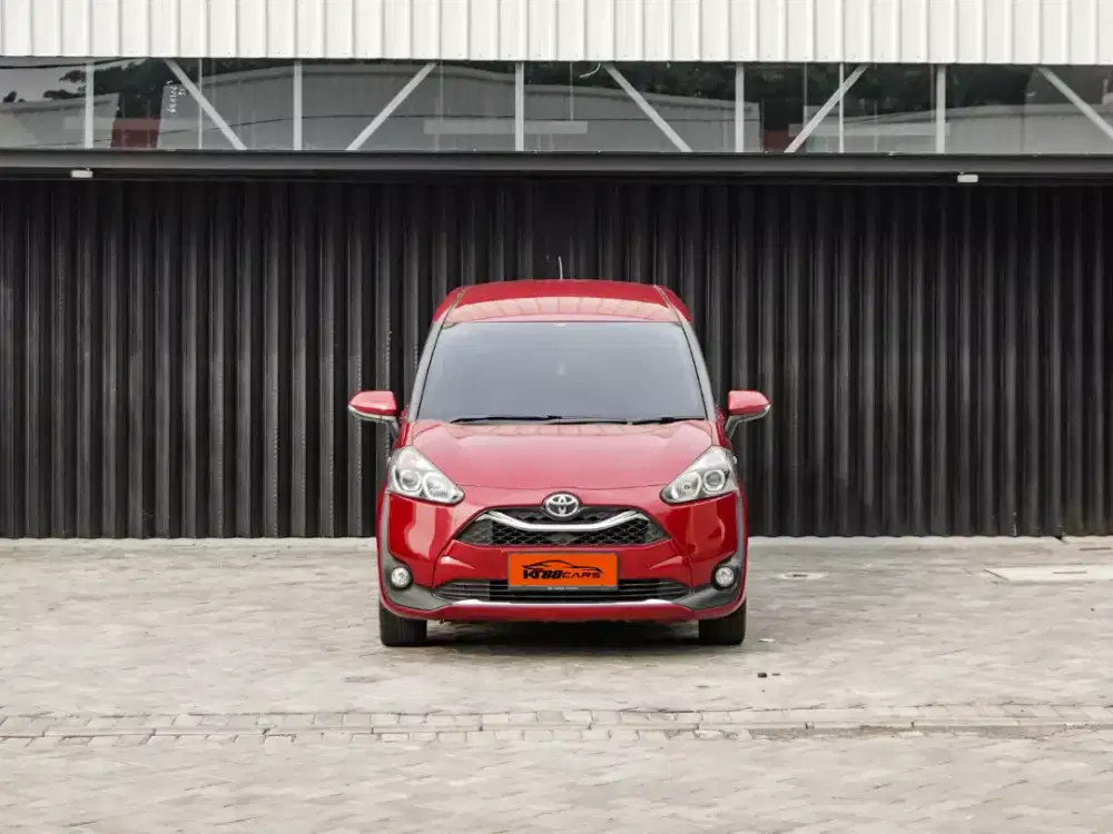 Toyota Sienta V 1.5 Matic - Red on Black - Very Good Condition