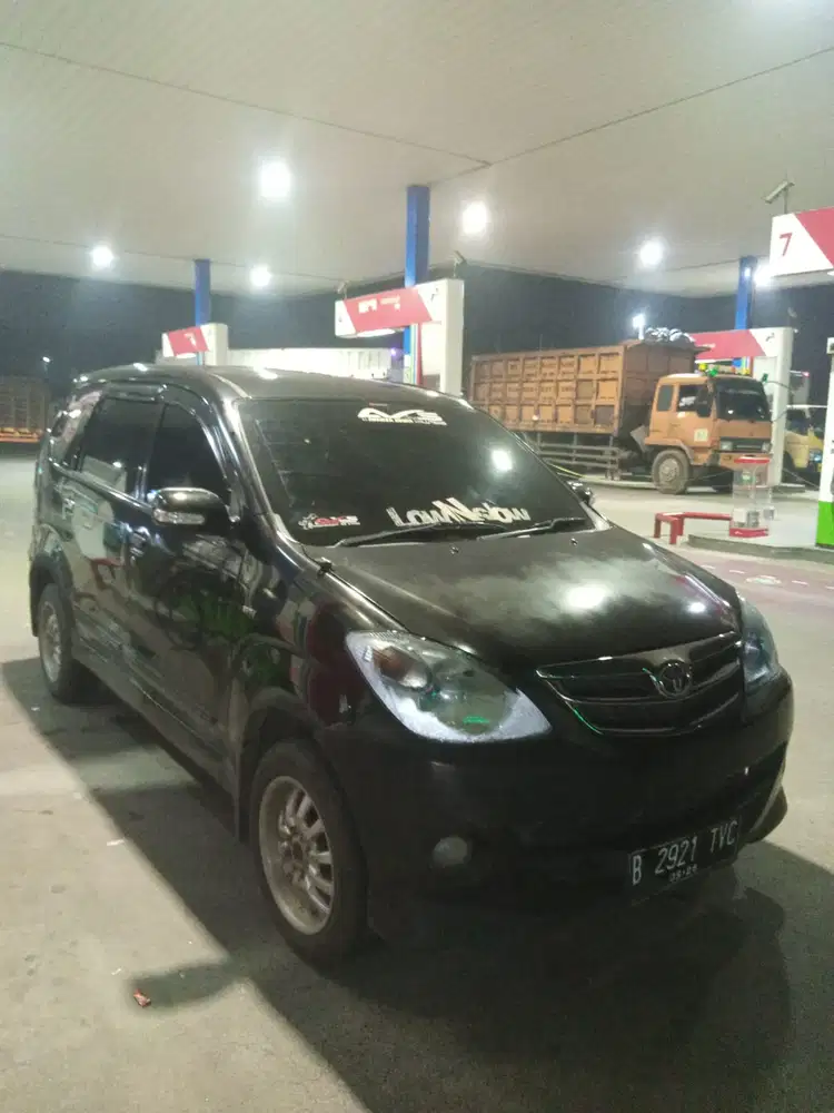 Toyota Avanza 2011 Bensin