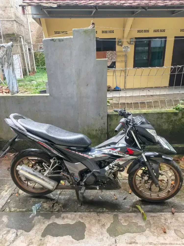 Jual Motor Sonic 2015