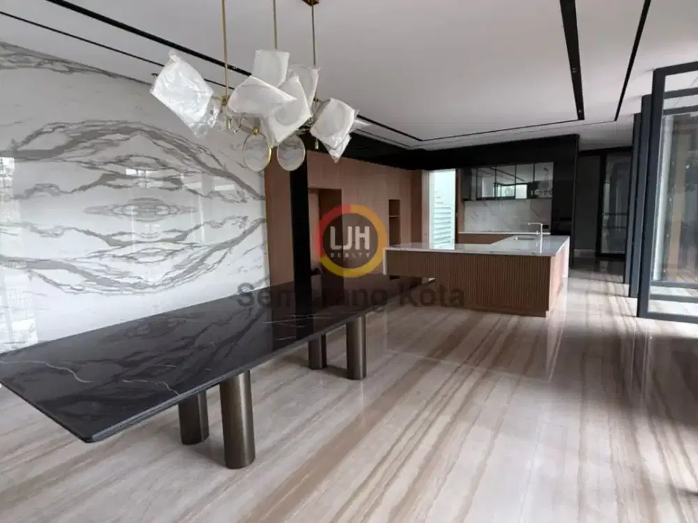 Rumah mewah di jalan Telaga Bodas