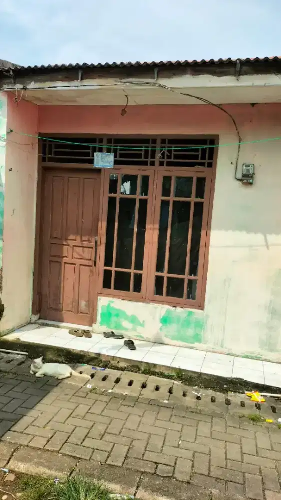 Di Juan rumah kontrakan