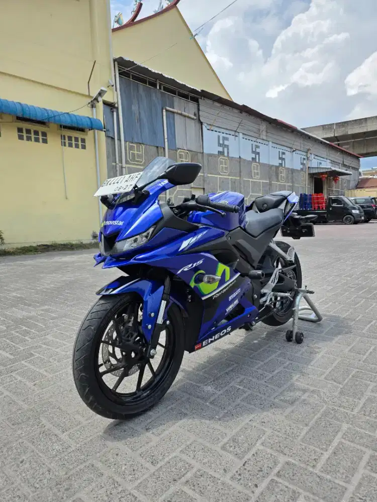 Yamaha R15 V3 Biru Movistar 2017