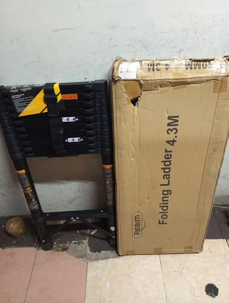 tangga teleskopik 4.3meter