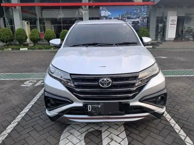 DP MURAH Toyota Rush 1.5 TRD Sportivo Bensin-AT 2019 Silver CTYPB