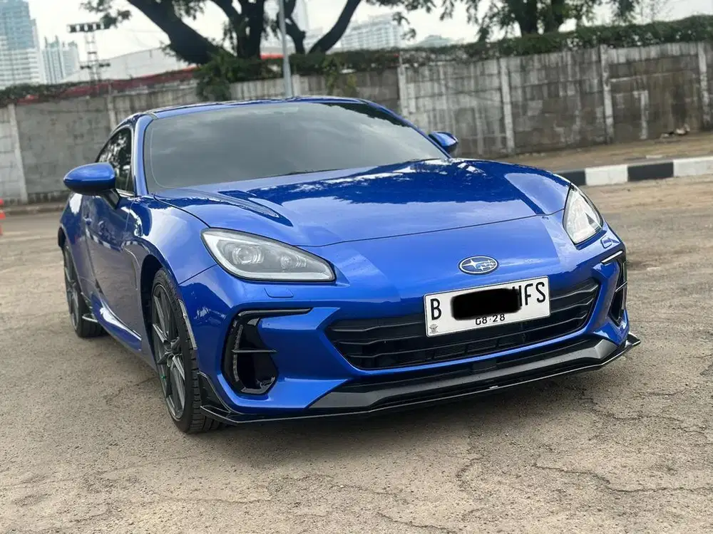 SUBARU BRZ EYESIGHT 2.4 BIRU 2023 LIKE NEW DIJUAL CEPAT