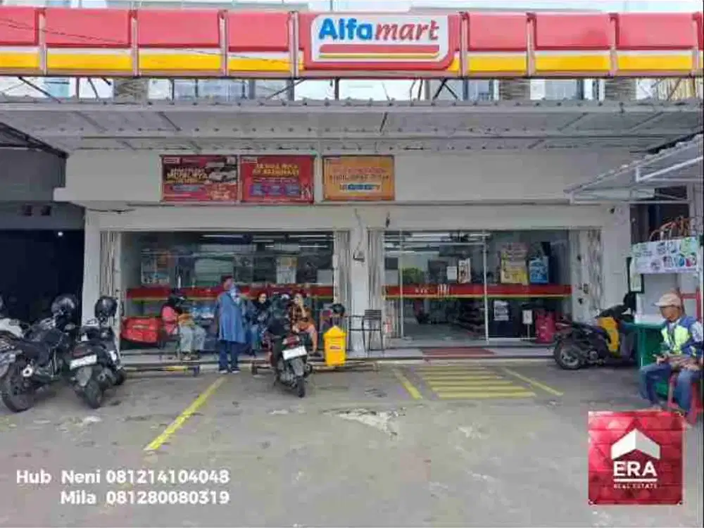 Ruko gandeng 3 lantai