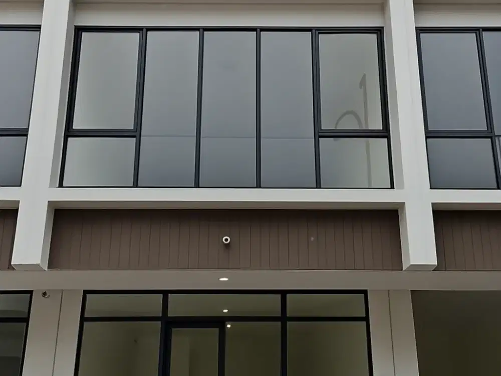 DISEWAKAN RUKO SORRENTO GRANDE EAST GADING SERPONG