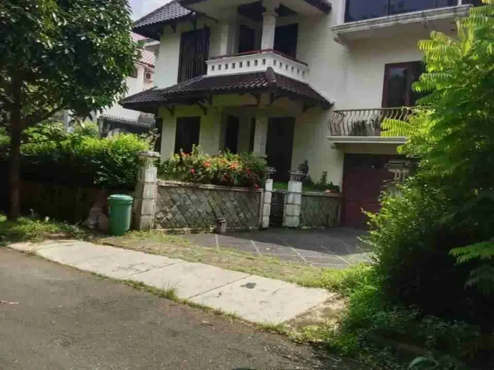 Rumah 2 lantai Di Daerah Elit Harga Ekonomis