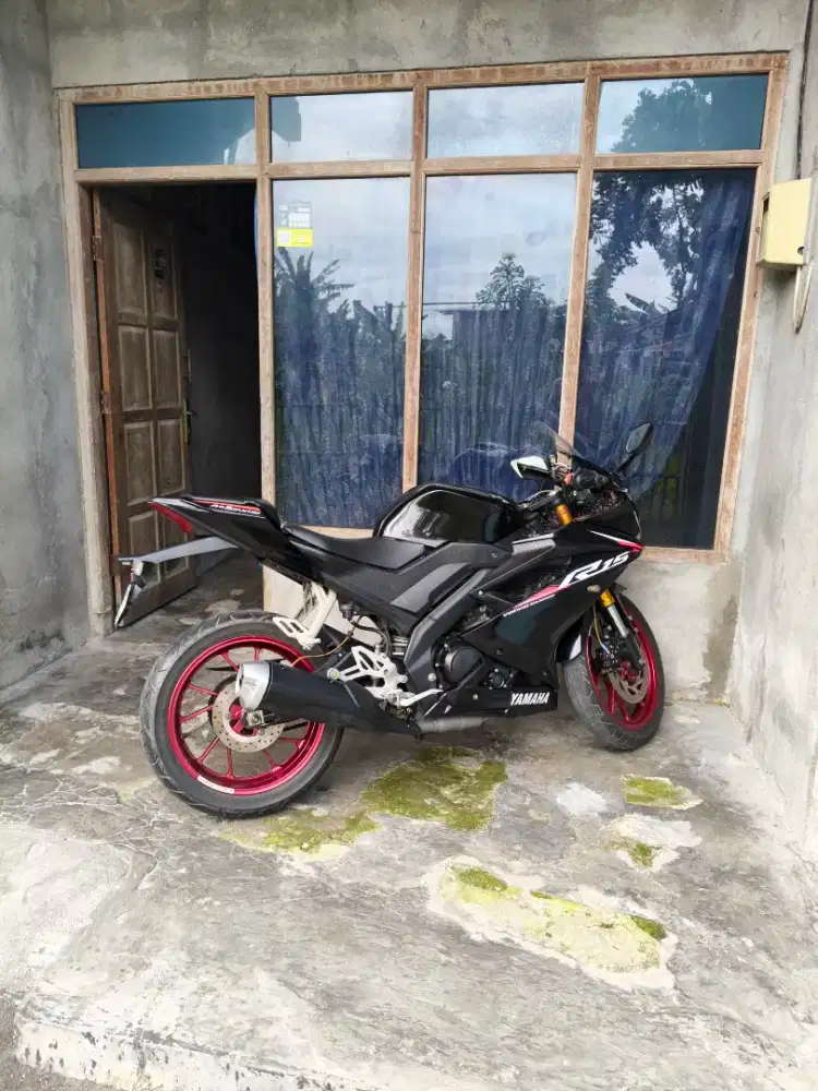 YAMAHA R15 V3 2019