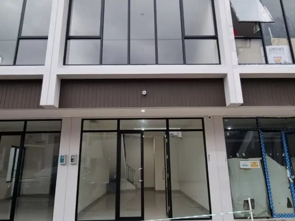 DISEWAKAN RUKO SORRENTO GRANDE EAST GADING SERPONG