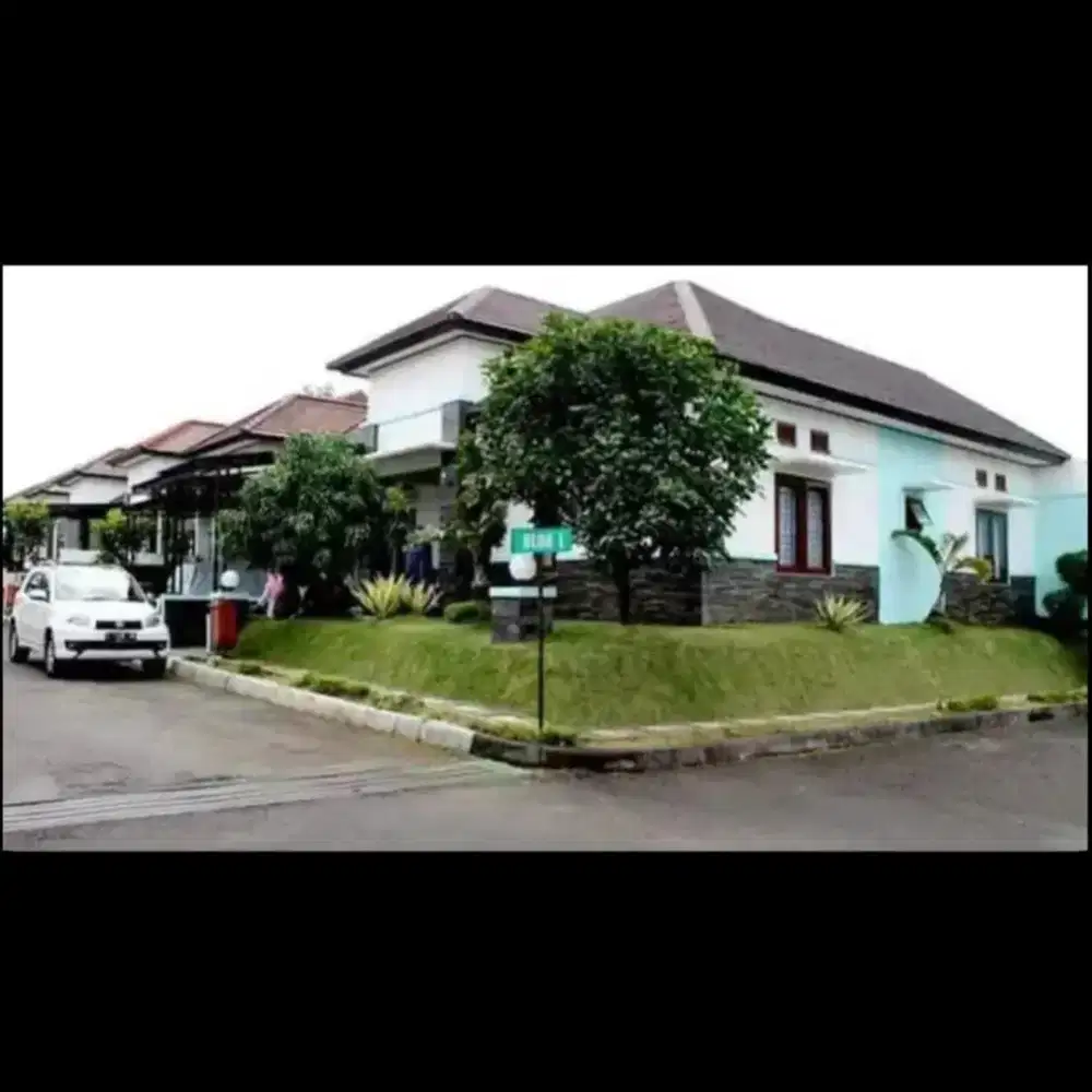 Rumah Real Estate lokasi strategis