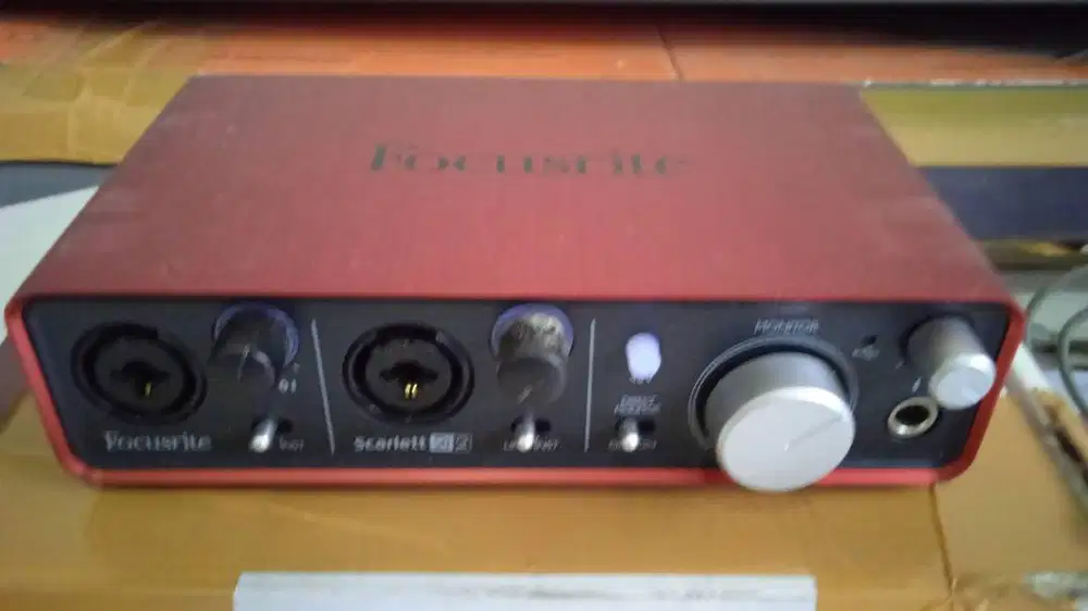 Soundcard Focusrite 2i2 Bekas