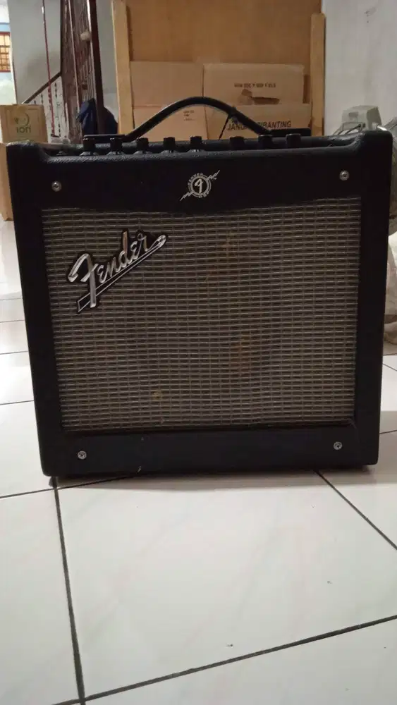 Ampli Gitar Fender Mustang I V2 Guitar Amplifier Bekas