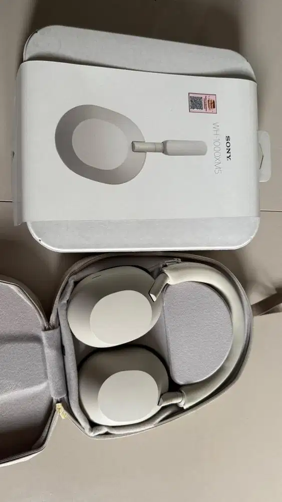 Headphone SONY WH-1000XM5