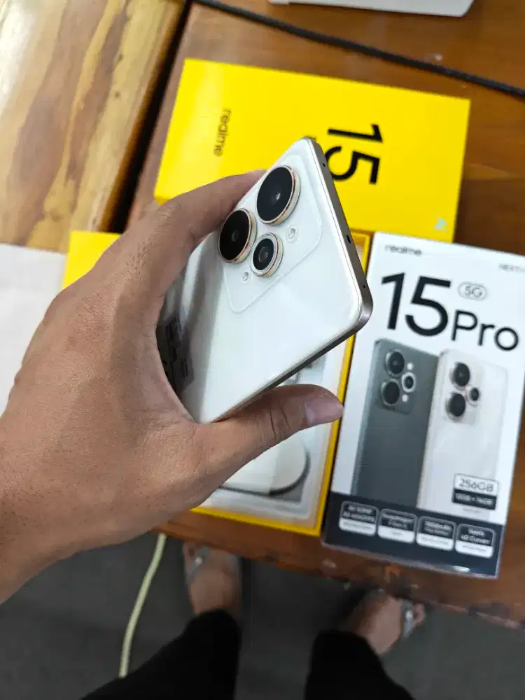 realme 15 pro 12/256 5g second garansi panjang