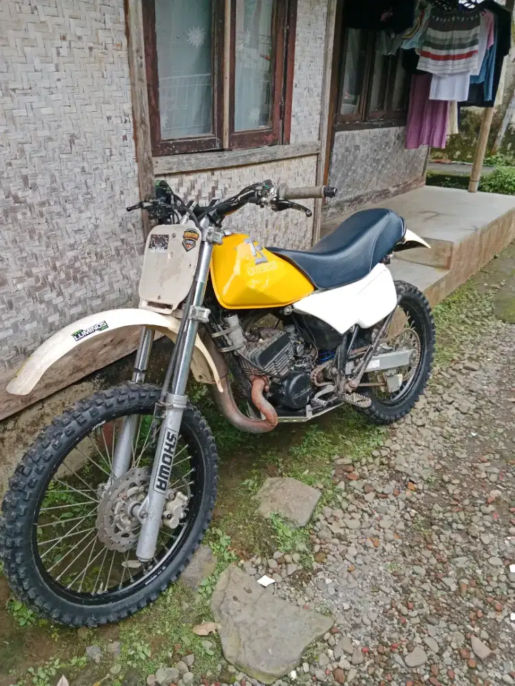 Suzuki ts 125 taun 1993
