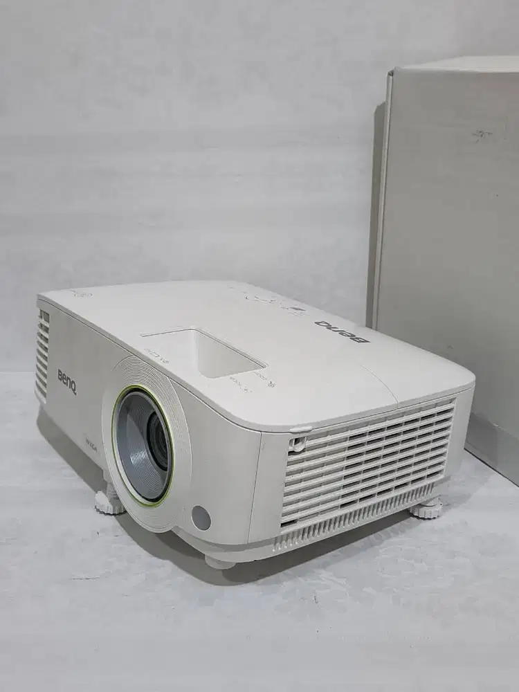BenQ Smart Projector EW600 (Android) 3.600 Lumens Resolusi WXGA