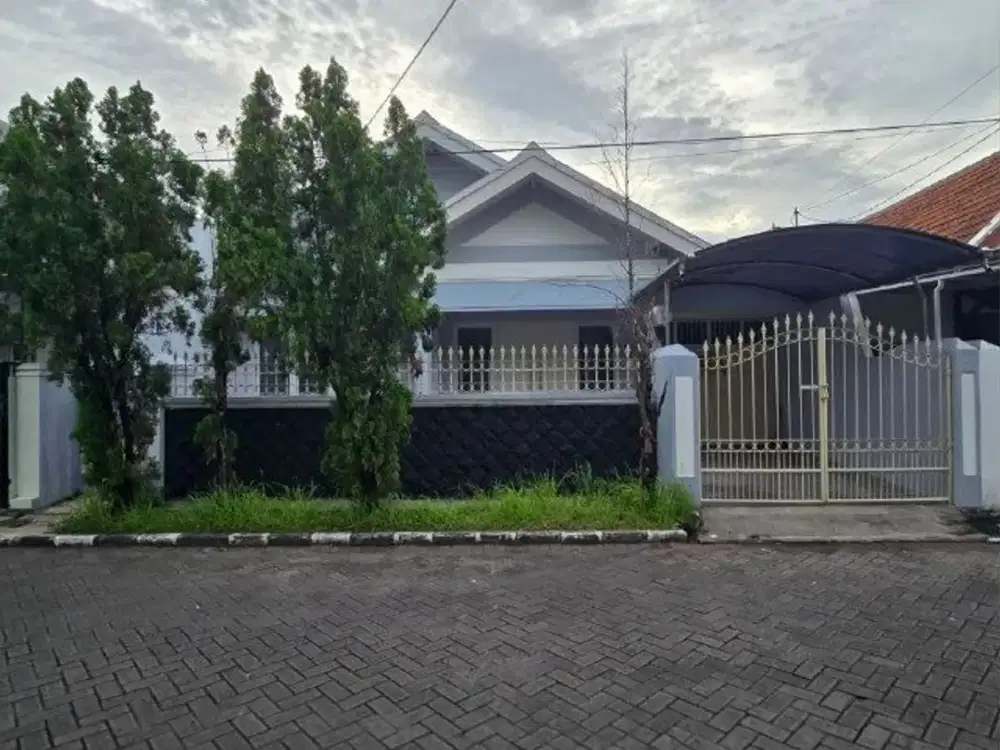 Rumah Nirwana Eksekutif