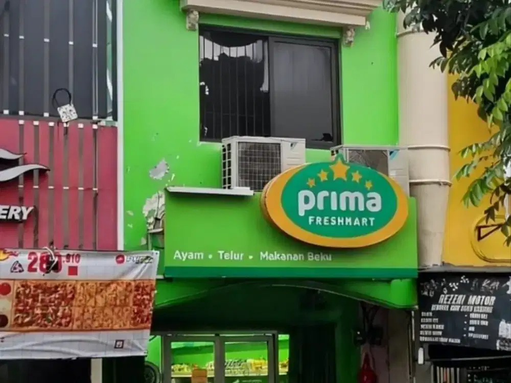 Ruko Ramai Padat Penduduk !! Disewakan di Kalisari Pasar Rebo Jakarta Timur