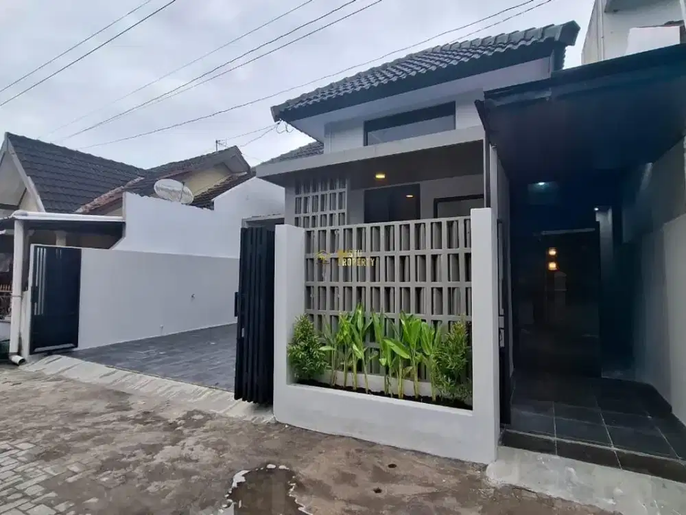 RUMAH SIAP HUNI DESIGN LIMASAN MODERN DEKAT PEREMPATAN TAJEM DI PURWOMARTANI