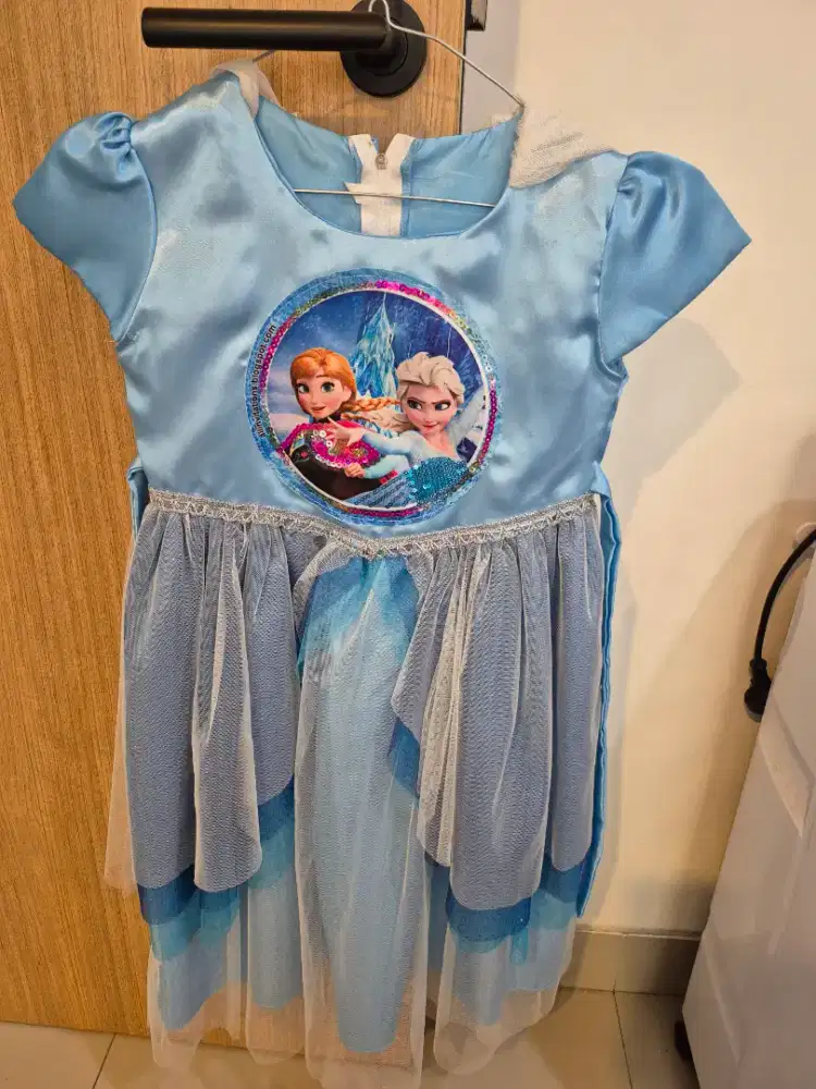 Dress frozen anak