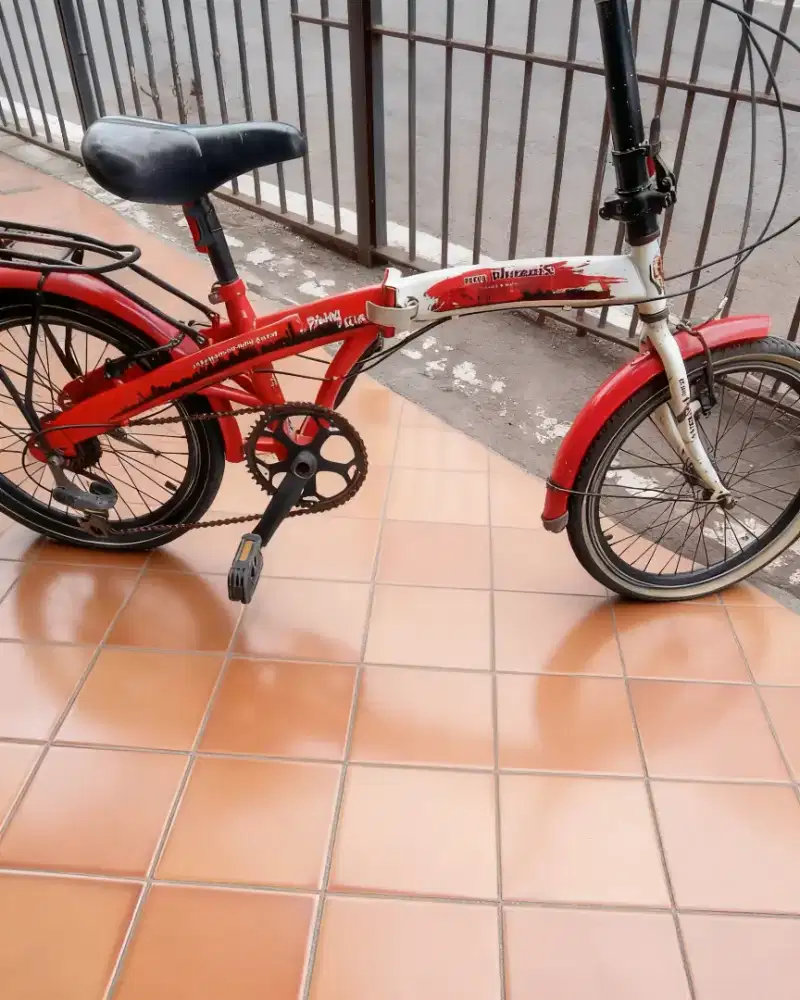 Sepeda lipat ukuran 20