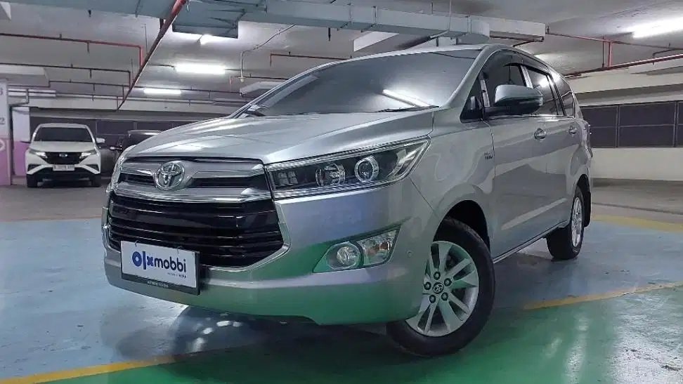 DP MURAH Toyota Kijang Innova 2.0 V Bensin-MT 2021  CUZNB