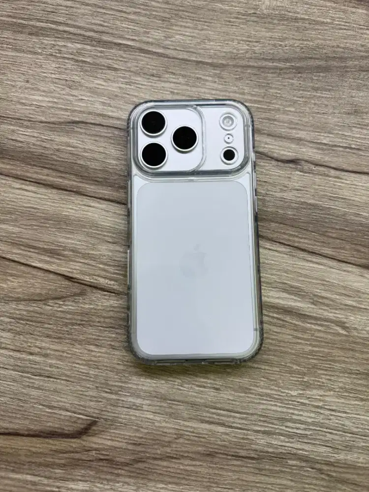 Iphone 17 pro 256gb ibox warna silver