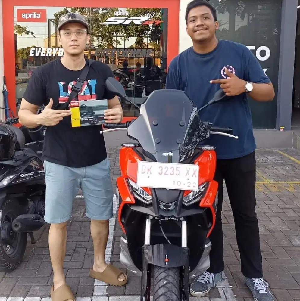 Aprilia sr gt second