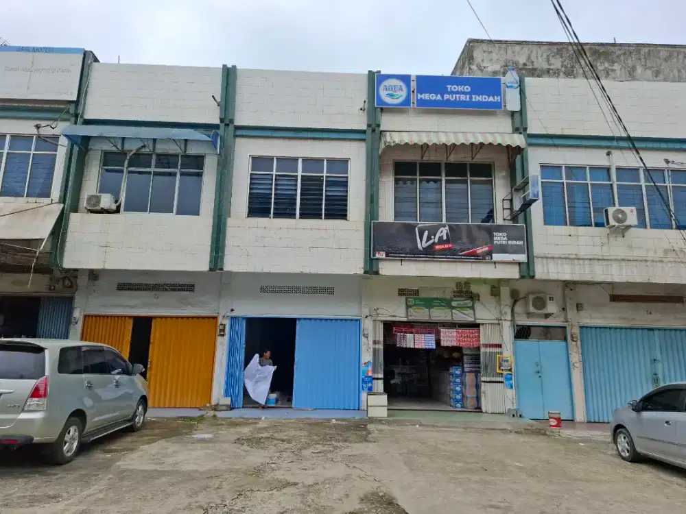 Ruko 2,5 lantai jln Abdul Rozak (patal pusri)