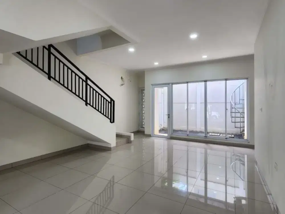 Dijual Rumah 2 Lantai di Cluster Amanda Summarecon Bandung