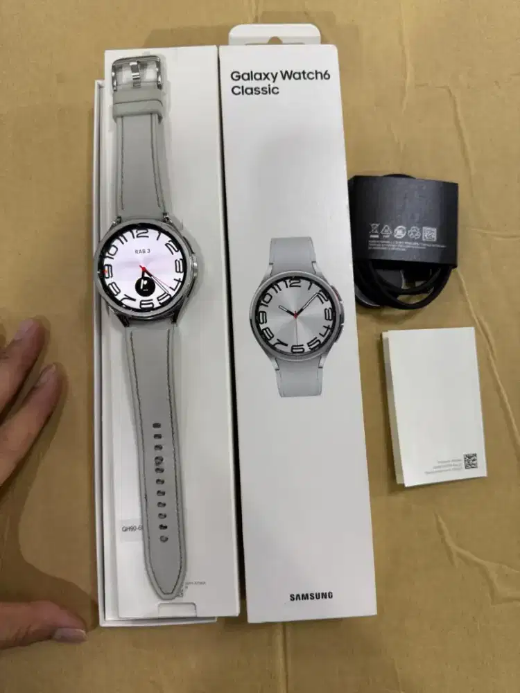 Samsung Galaxy Watch 6 Classic 47mm Fullset Mulus Sehat Ex Resmi