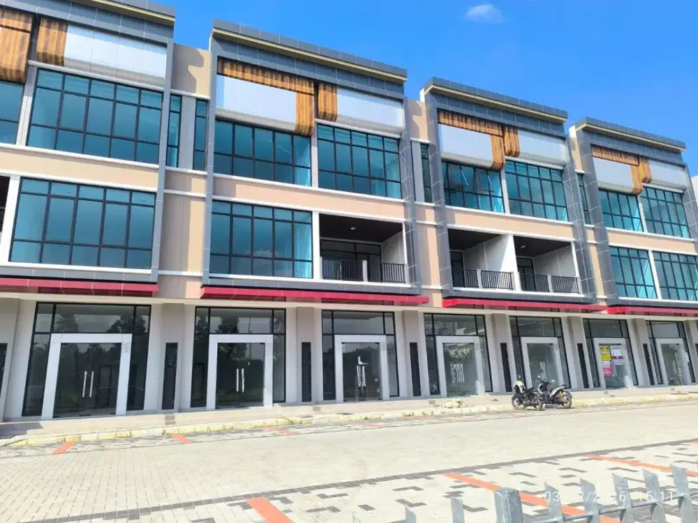 Disewakan Ruko Crystal Hadap Jalan Raya Di Summarecon Bekasi