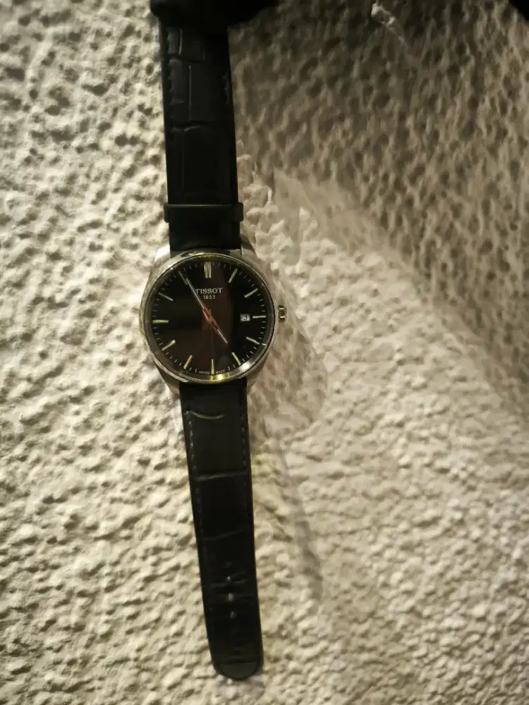 Jam Tangan Tissot PR 100 40mm Quartz Black Dial